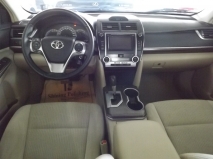 للبيع تويوتا camry 2012