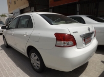 للبيع تويوتا Yaris 2011