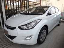 للبيع هونداي Elantra 2012