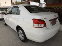 للبيع تويوتا Yaris 2011