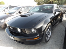 للبيع فورد Mustang  2004