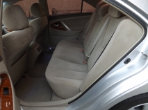 للبيع تويوتا camry 2010