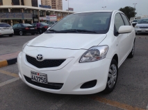 للبيع تويوتا Yaris 2013