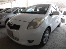 للبيع تويوتا Yaris 2006