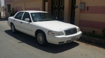 للبيع فورد Grand Marquis 2008