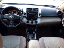 للبيع تويوتا RAV4 2006