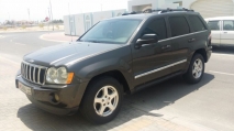 للبيع جيب Grand Cherokee 2006