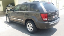 للبيع جيب Grand Cherokee 2006