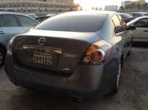 للبيع نيسان Altima 2012