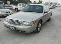 للبيع فورد Crown Victoria 2008