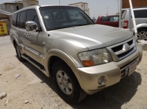 للبيع متسوبيشي Pajero 2006