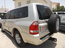 للبيع متسوبيشي Pajero 2006