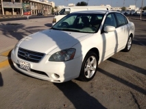 للبيع نيسان Altima 2005