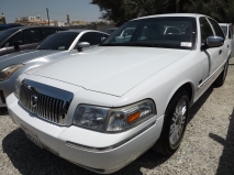 للبيع ميركوري Grand Marquis 2008