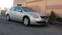 للبيع نيسان Altima 2009