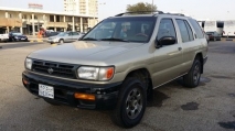 للبيع نيسان Pathfinder 1997