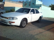 للبيع تويوتا camry 1993