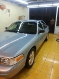 للبيع فورد Crown Victoria 2006