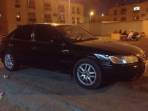 للبيع تويوتا camry 2000