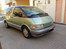 للبيع تويوتا Previa 1999