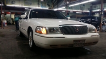 للبيع فورد Grand Marquis 2005