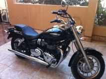 للبيع دراجات نارية Triumph 2012 item thumb 2
