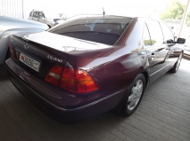 للبيع لكزس LS 2001