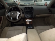 للبيع نيسان Altima 2009