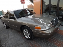 للبيع فورد Crown Victoria 2008
