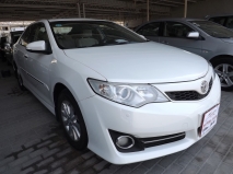 للبيع تويوتا camry 2012