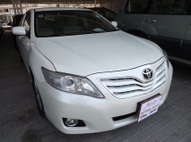 للبيع تويوتا camry 2010