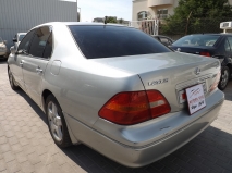 للبيع لكزس LS 2002