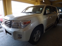 للبيع تويوتا Land Cruiser  2013