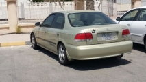 للبيع هوندا Civic 2000