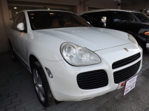 للبيع بورش Cayenne turbo 2004