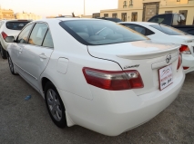 للبيع تويوتا camry 2007