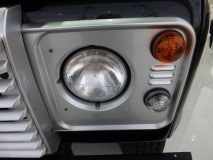 للبيع لاند روفر DEFENDER 2009