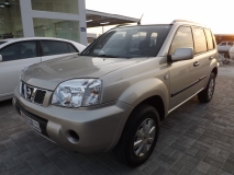 للبيع نيسان  2011