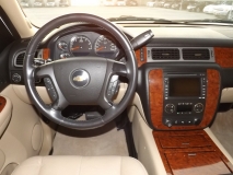 للبيع شفروليت Suburban 2008