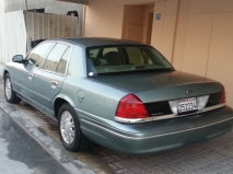 للبيع فورد Crown Victoria 2005