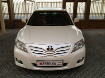 للبيع تويوتا camry 2010