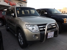 للبيع متسوبيشي Pajero 2008