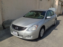 للبيع نيسان Altima 2010