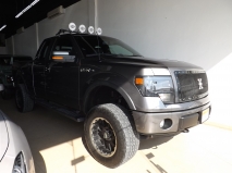 للبيع فورد F150 Truck 2013