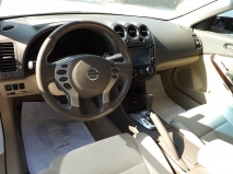 للبيع نيسان Altima 2012