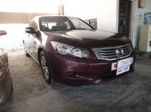 للبيع هوندا Accord 2010