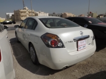 للبيع نيسان Altima 2010