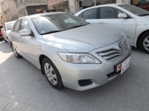 للبيع تويوتا camry 2011