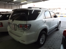 للبيع تويوتا Fortuner 2014