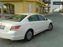 للبيع هوندا Accord 2008